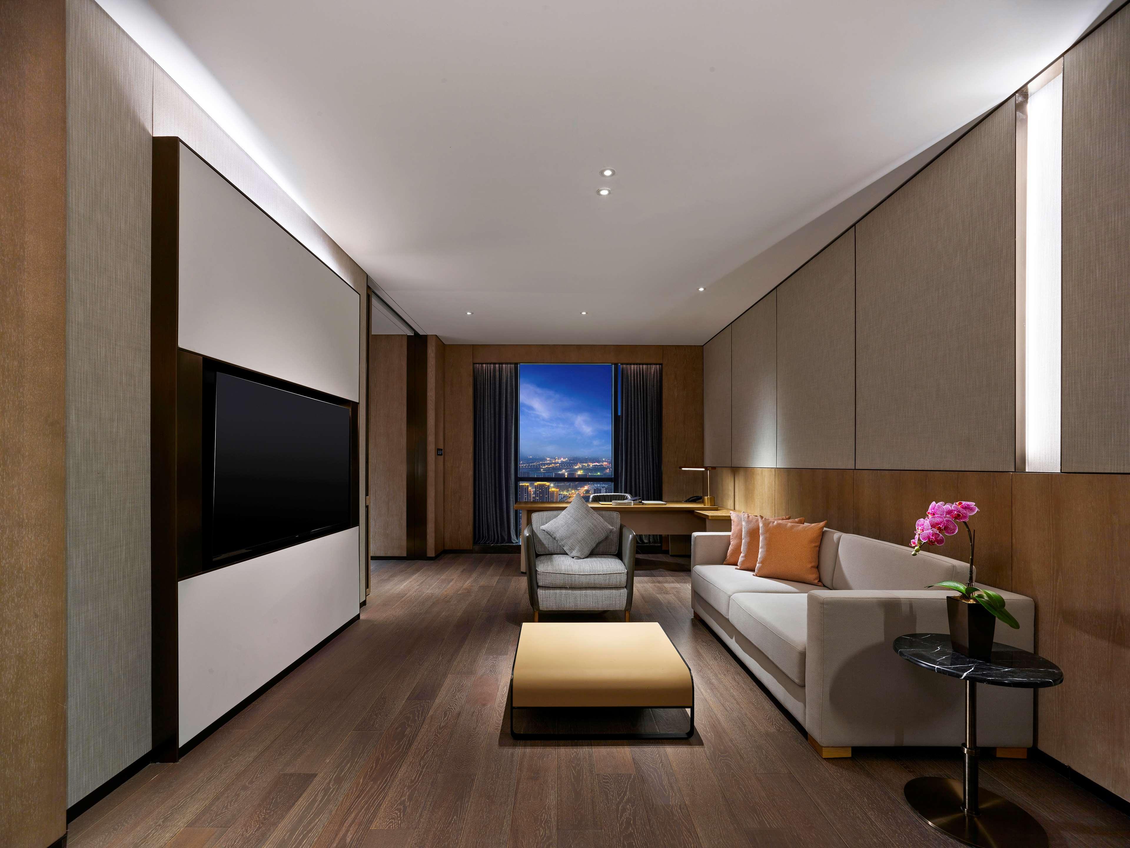 Hilton Jiaxing Hotell Exteriör bild