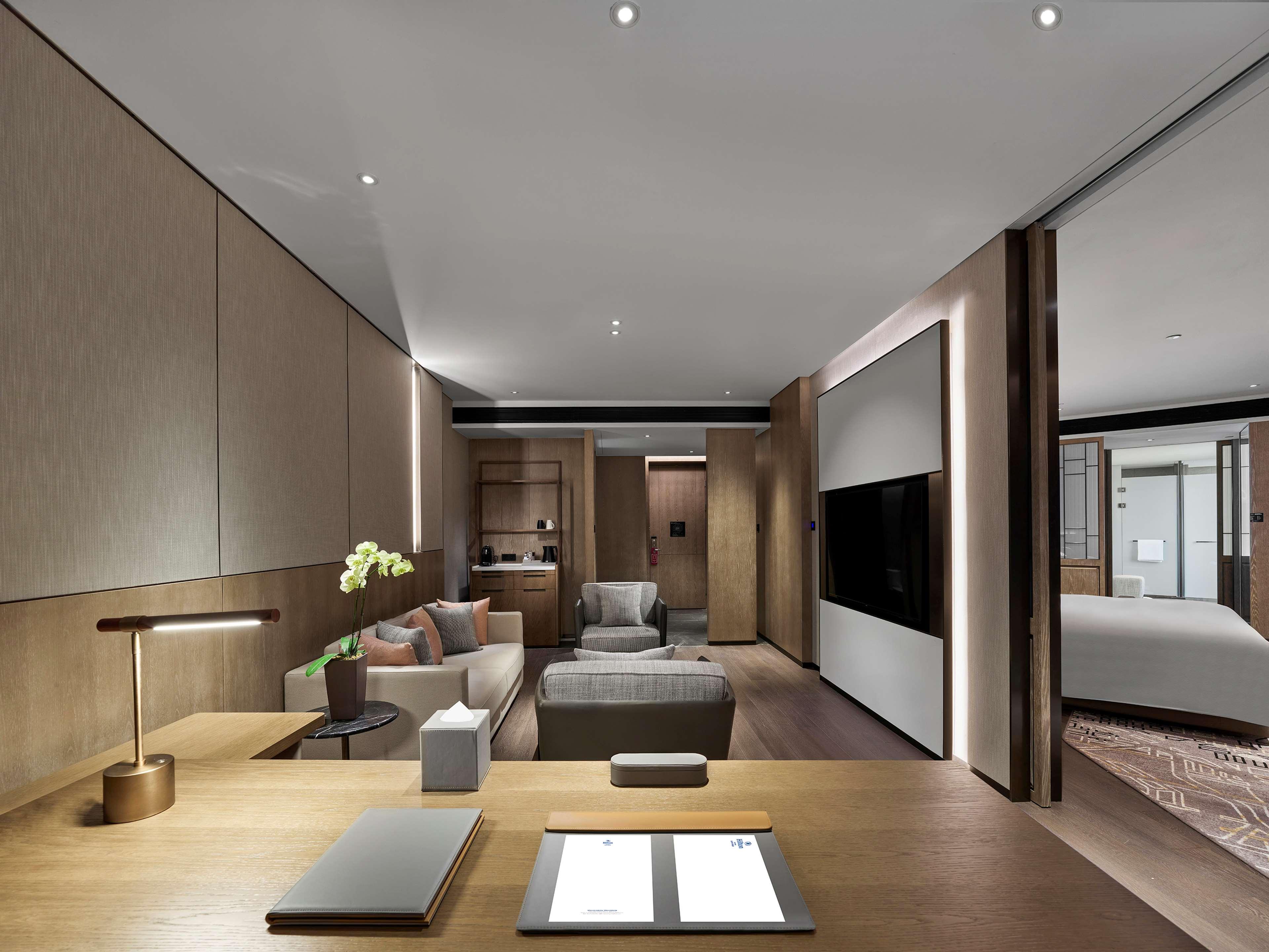 Hilton Jiaxing Hotell Exteriör bild