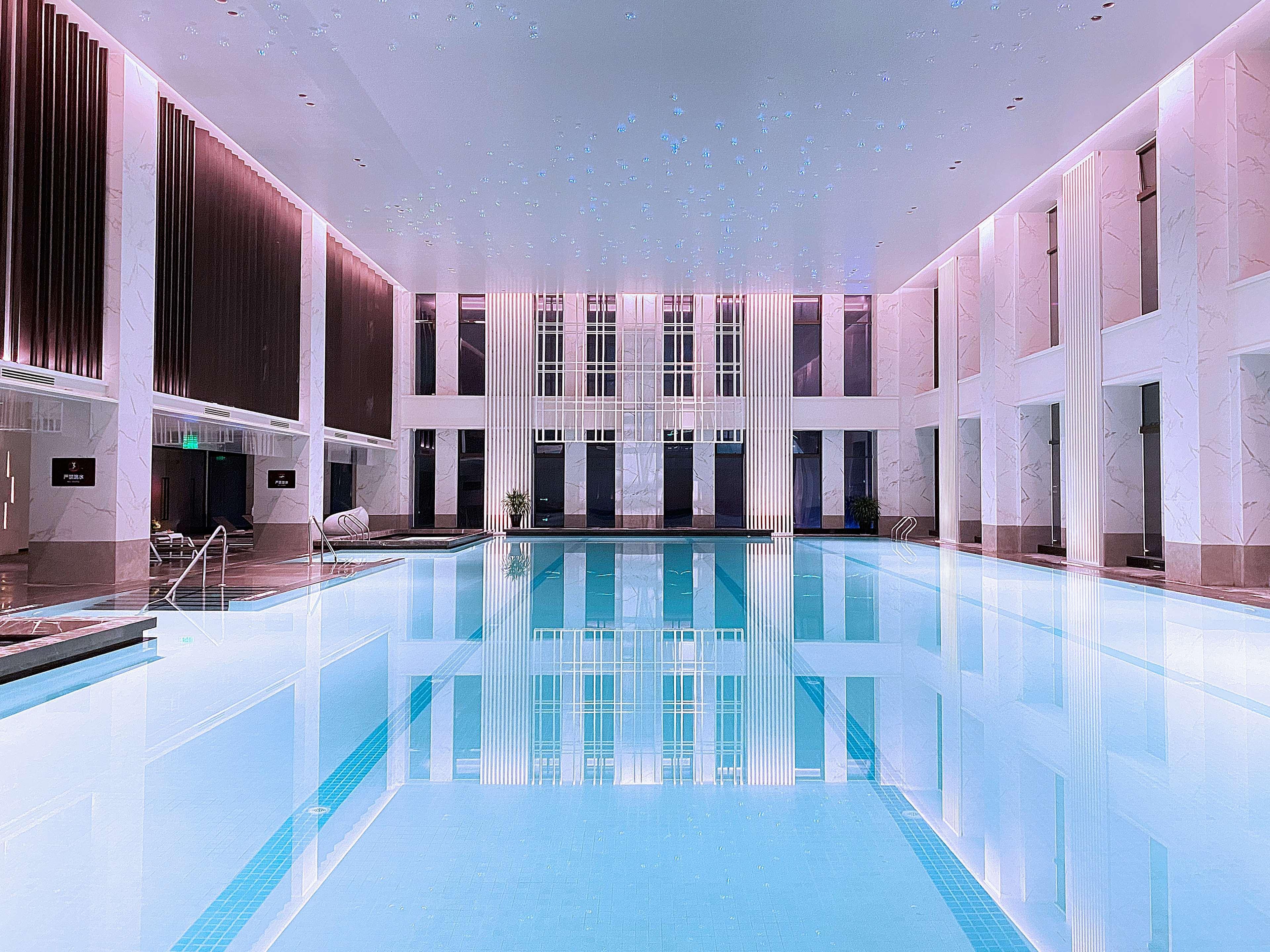Hilton Jiaxing Hotell Exteriör bild