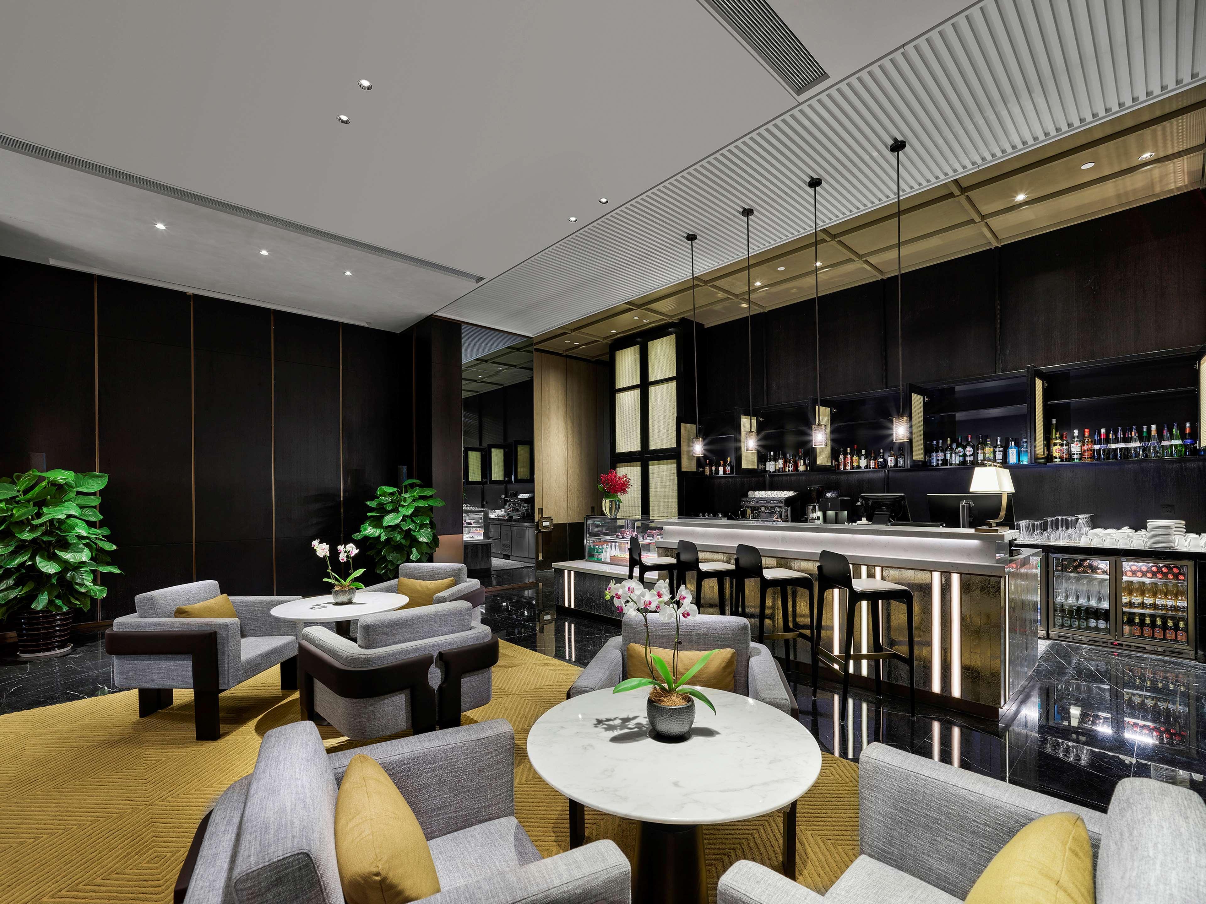 Hilton Jiaxing Hotell Exteriör bild