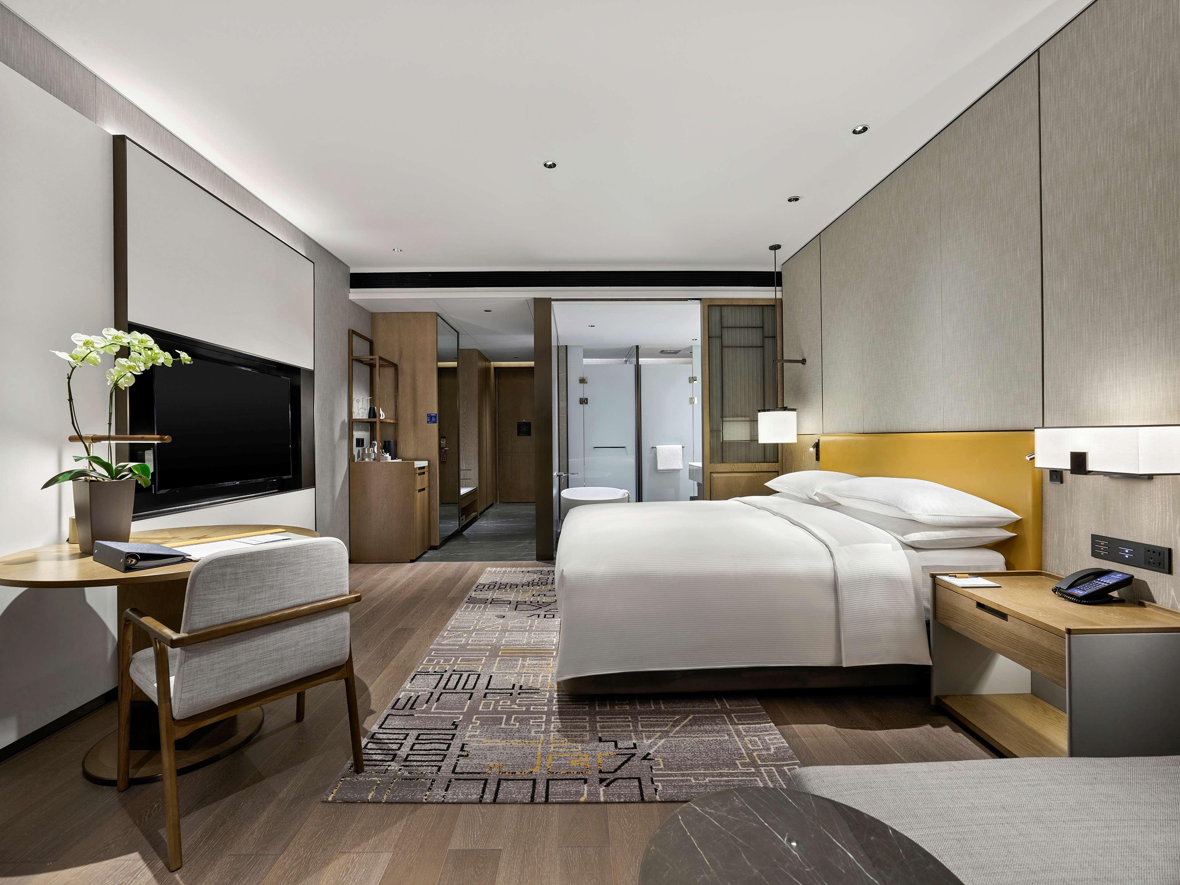 Hilton Jiaxing Hotell Exteriör bild