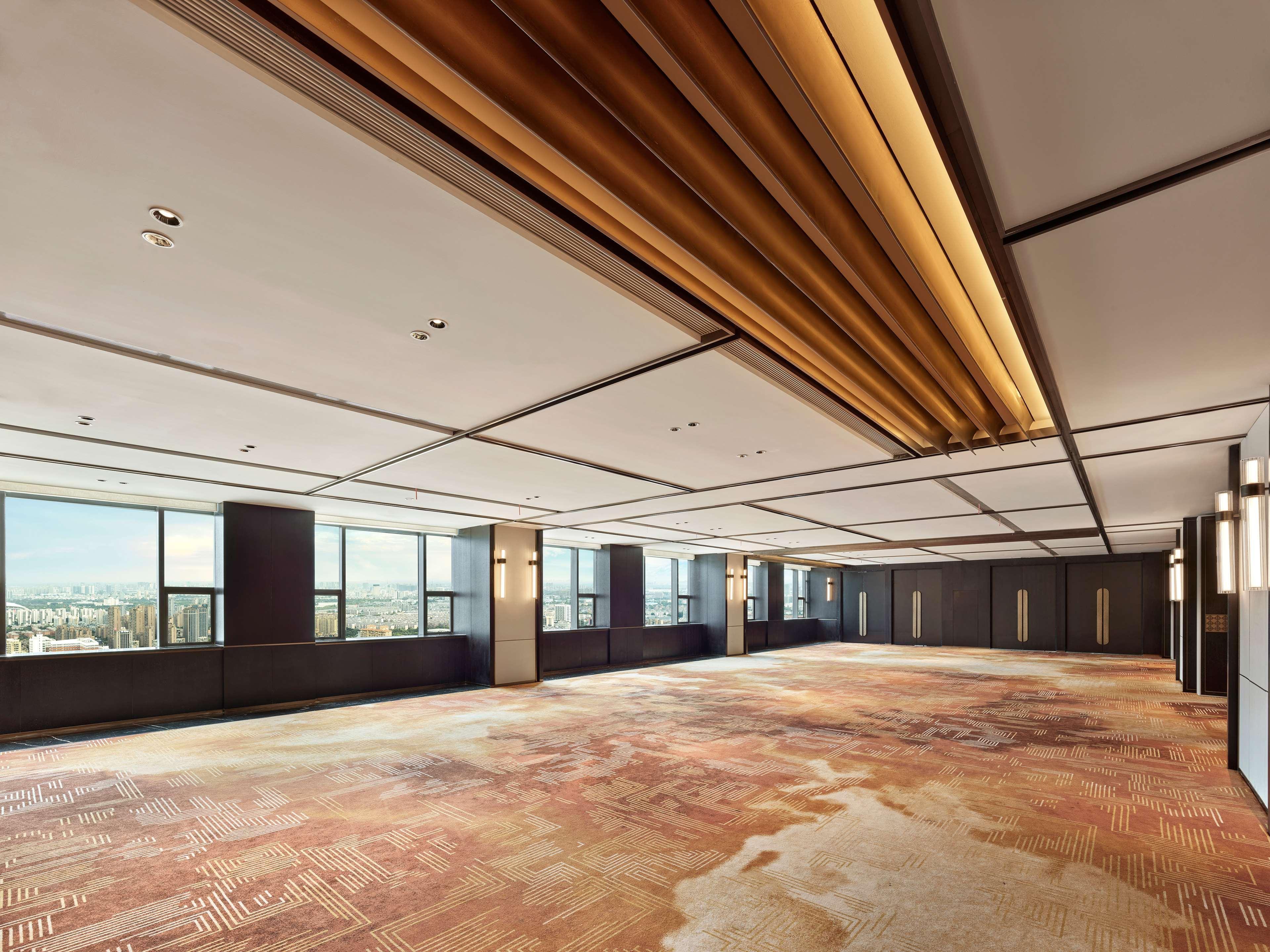 Hilton Jiaxing Hotell Exteriör bild