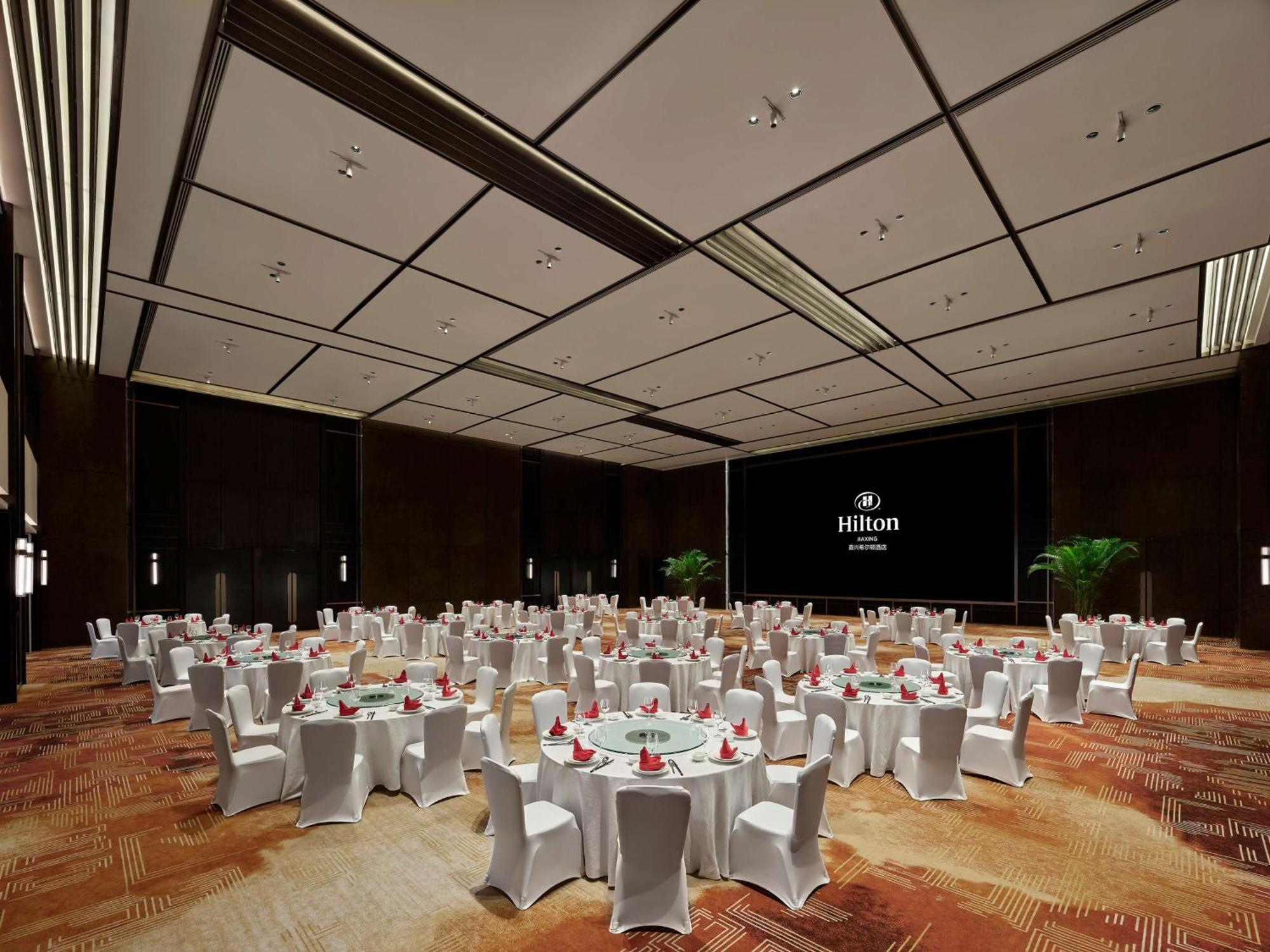 Hilton Jiaxing Hotell Exteriör bild