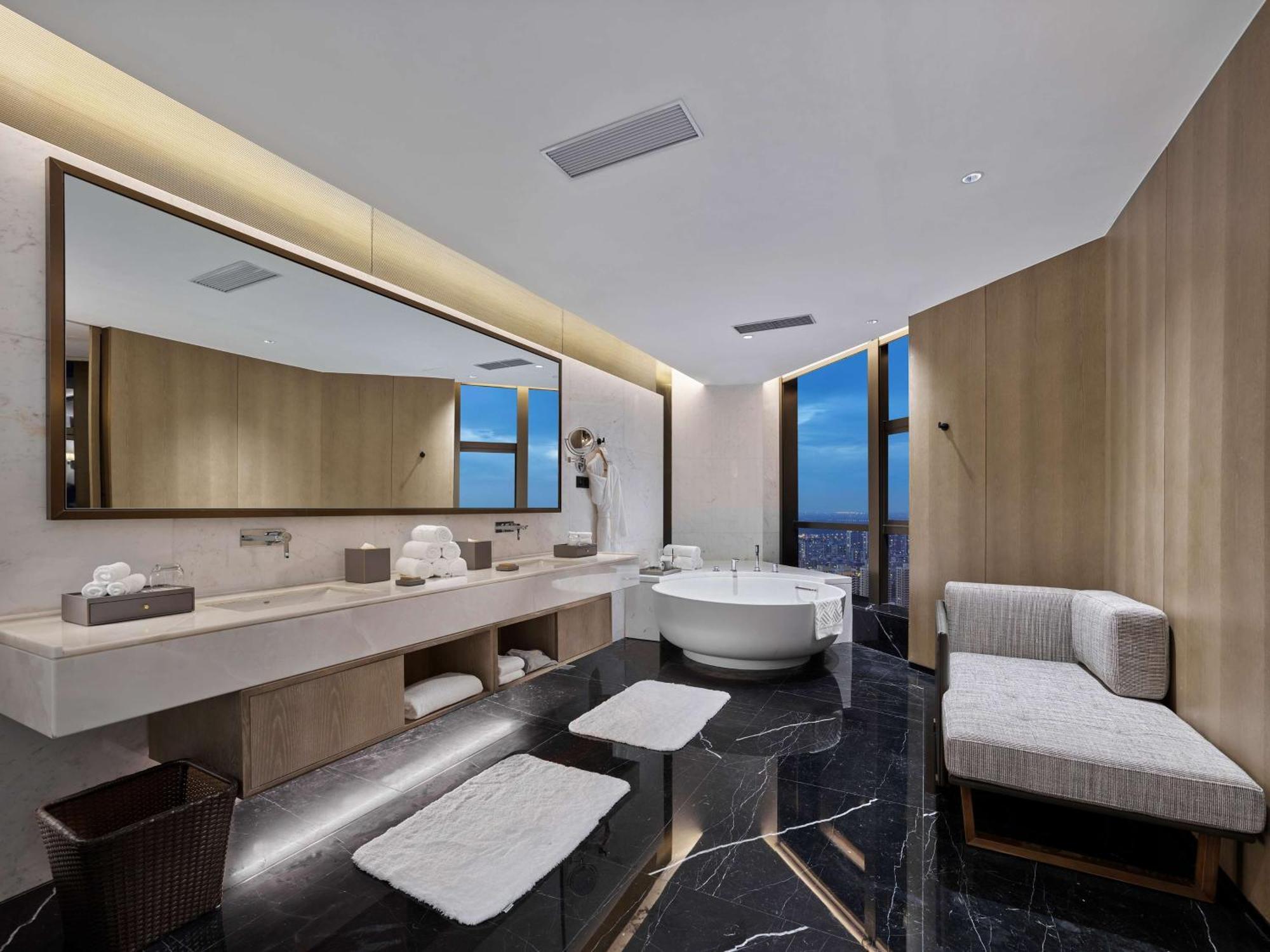Hilton Jiaxing Hotell Exteriör bild